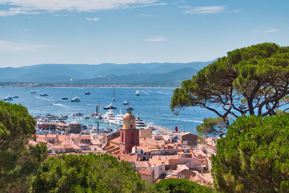 La cougar de Saint-Tropez
